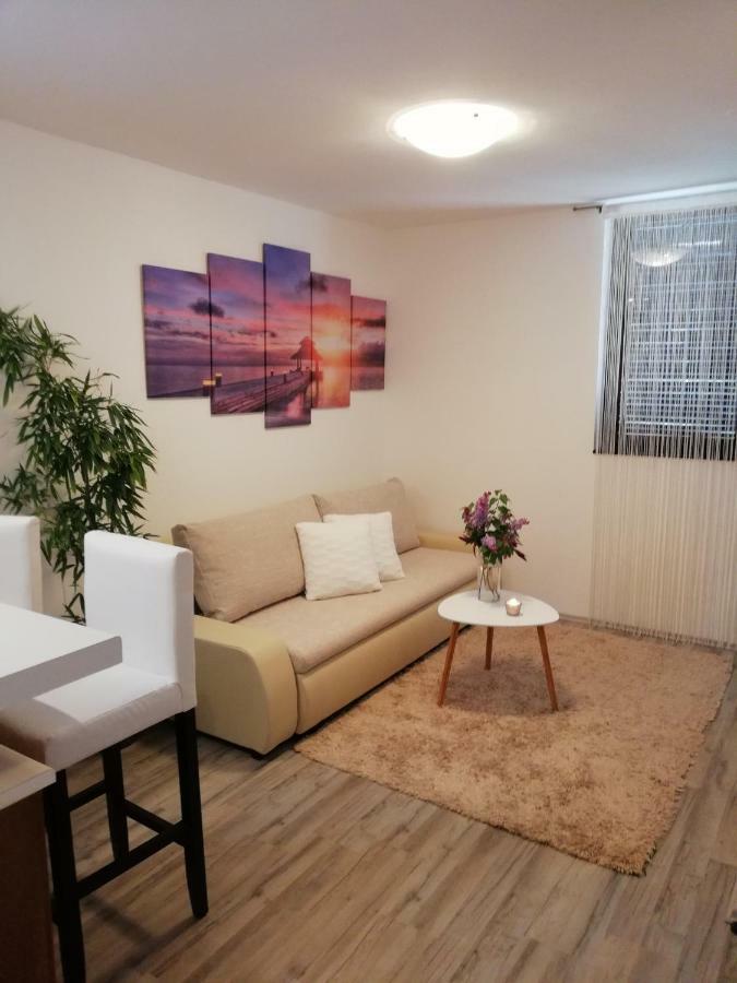 Nokturno Apartment, Self Check-In Poreč Buitenkant foto